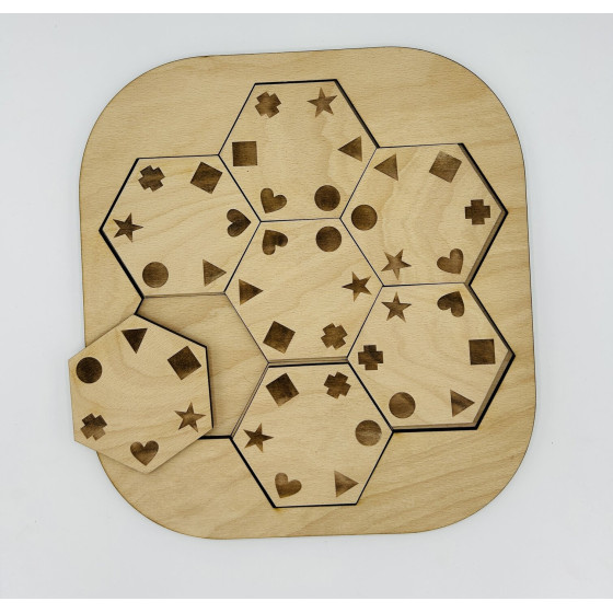 Drevená Montessori skladačka – Hexa puzzle s tvarmi